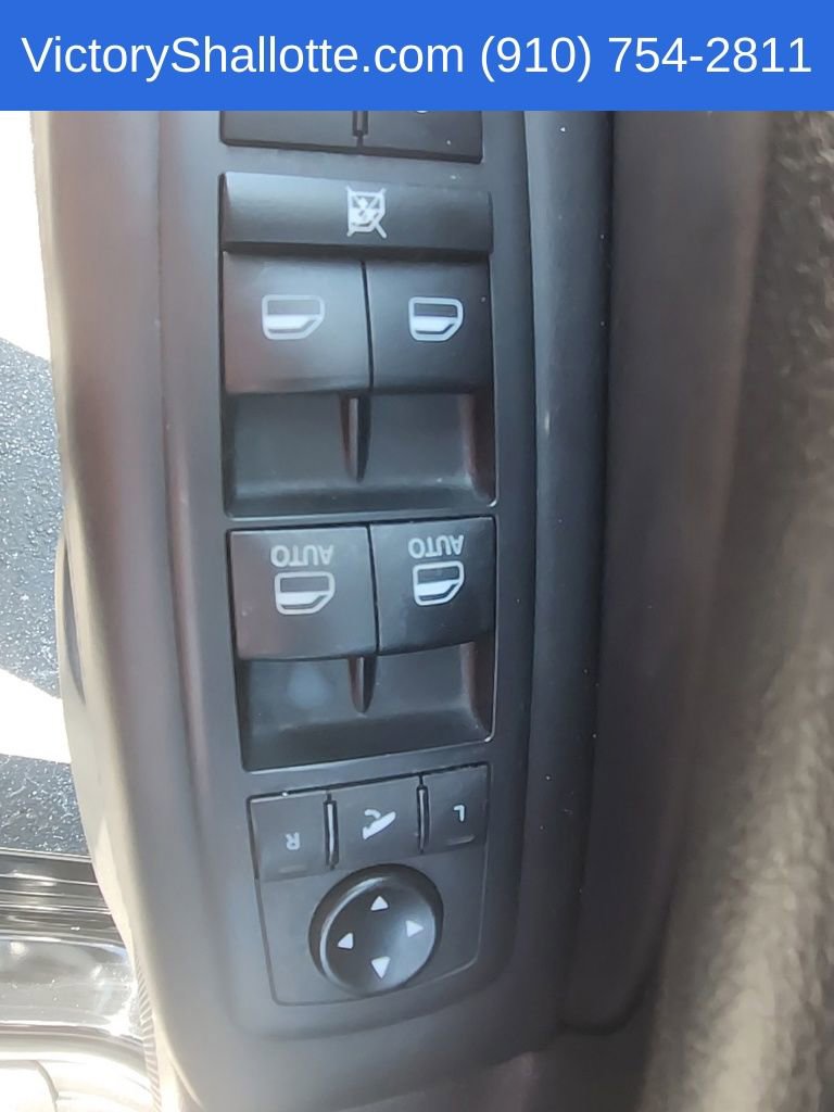 Used 2021 Jeep Grand Cherokee Overland AWD/4WD image 26