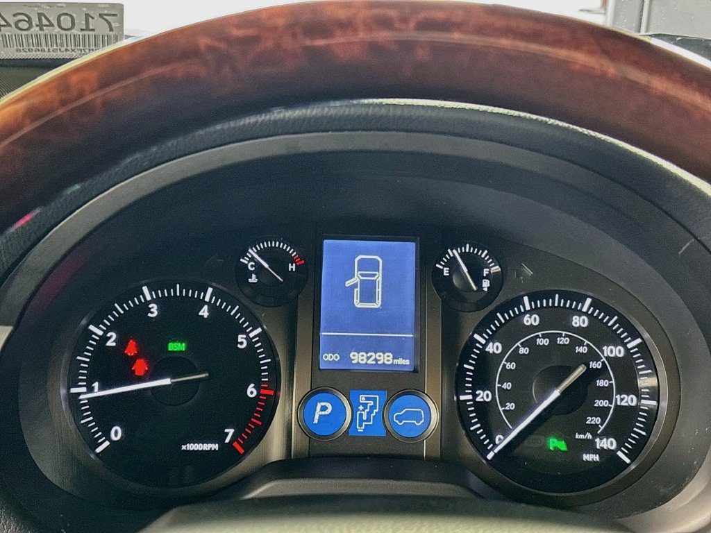 Used 2018 Lexus GX 460 Premium w/ Premium Package AWD/4WD image 13