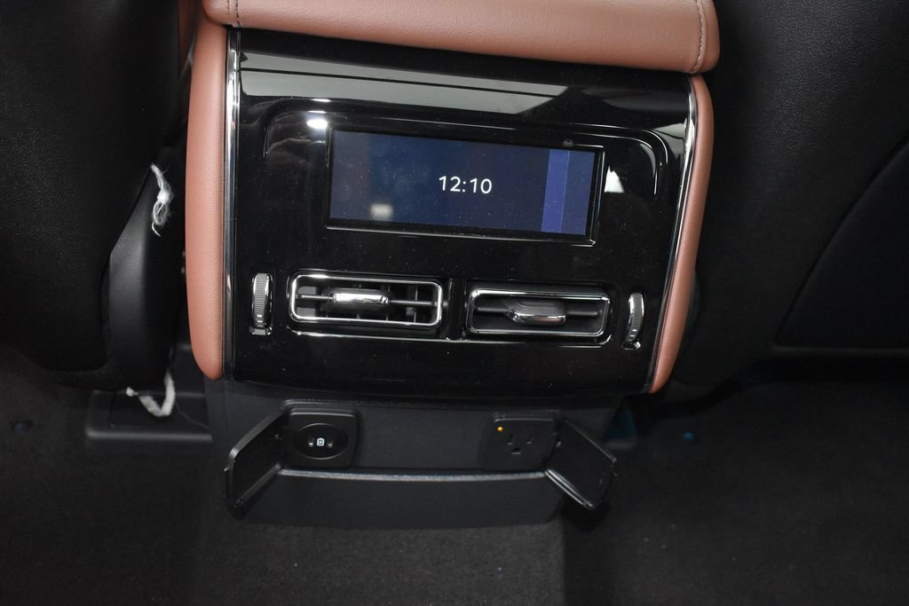 New 2026 Lincoln Aviator Reserve AWD/4WD image 11