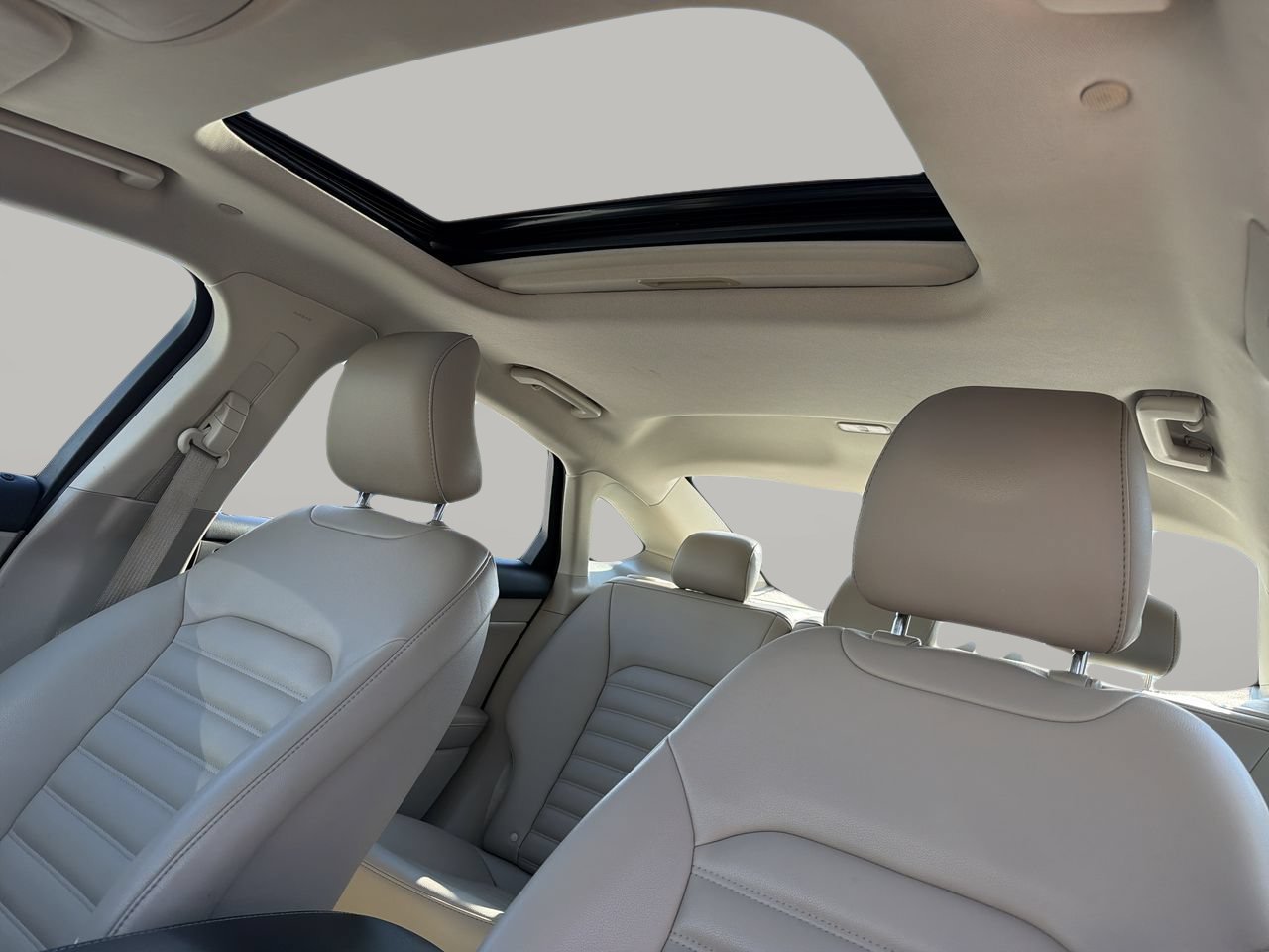 Used 2019 Ford Fusion SEL FWD image 20