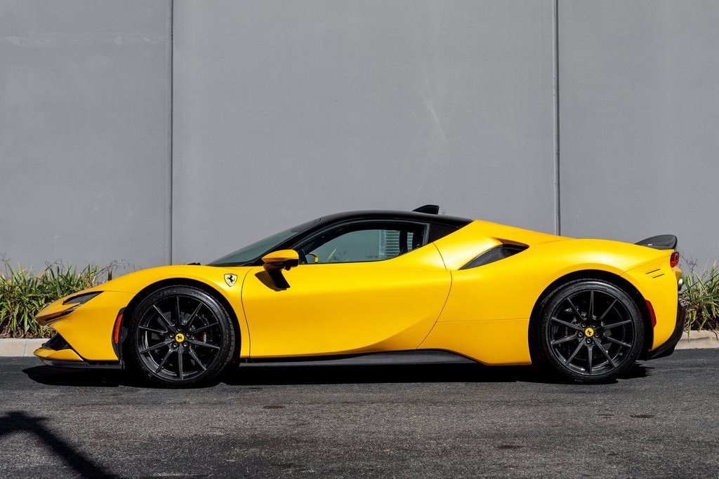 Used 2023 Ferrari SF90 Stradale image 2