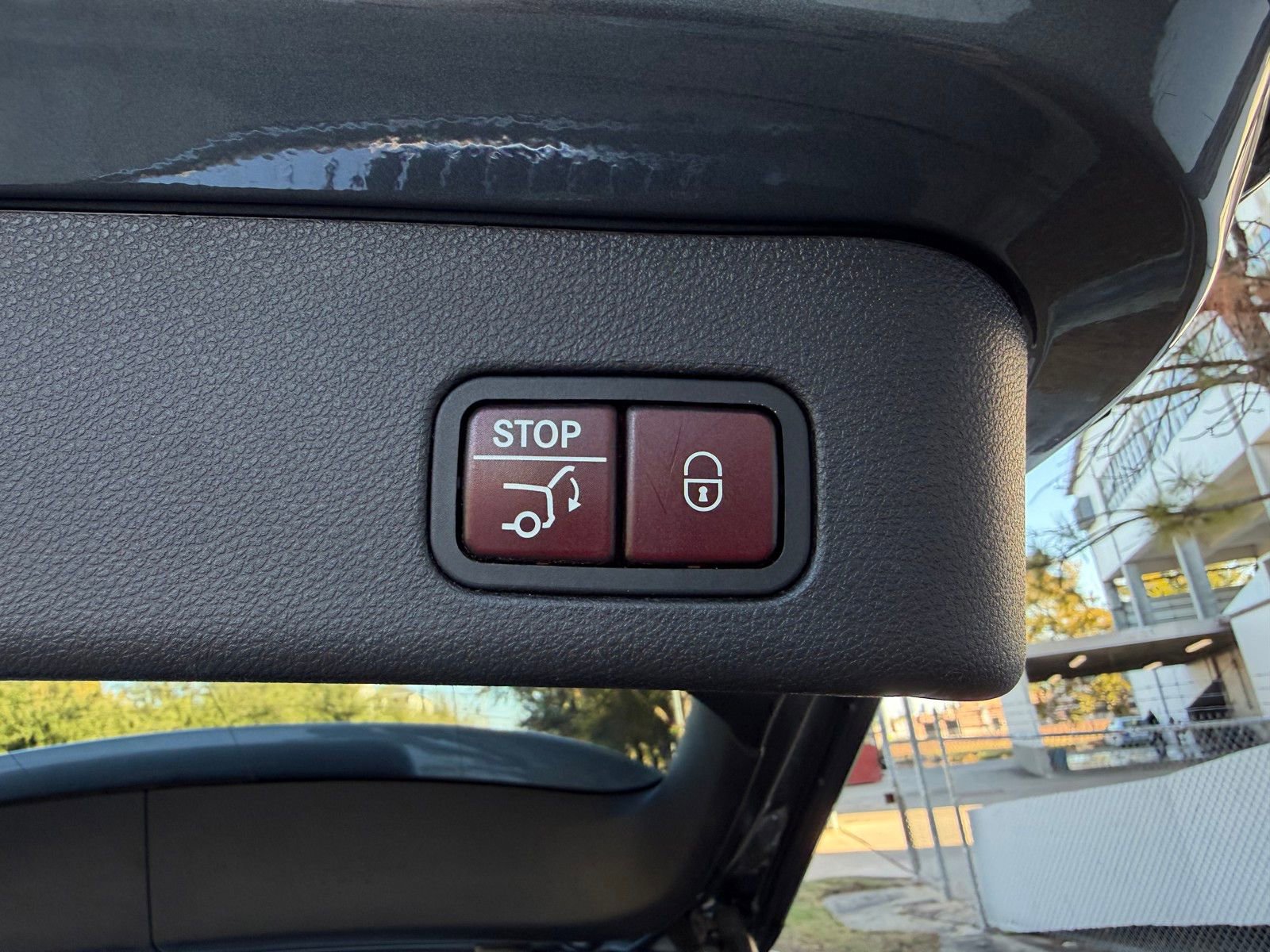 Used 2017 Mercedes-Benz GLE 350 image 16