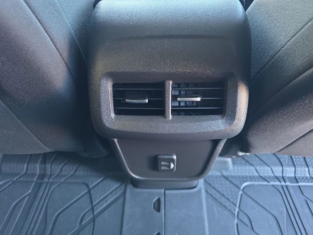 Used 2024 Chevrolet Equinox LT w/ LPO, Floor Liner Package image 22