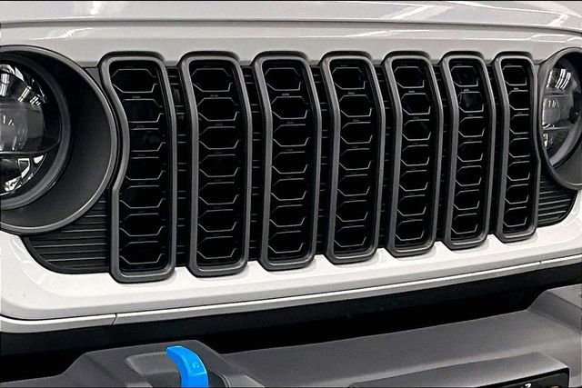 Used 2025 Jeep Wrangler Unlimited Rubicon 4xe w/ Safety Group image 34