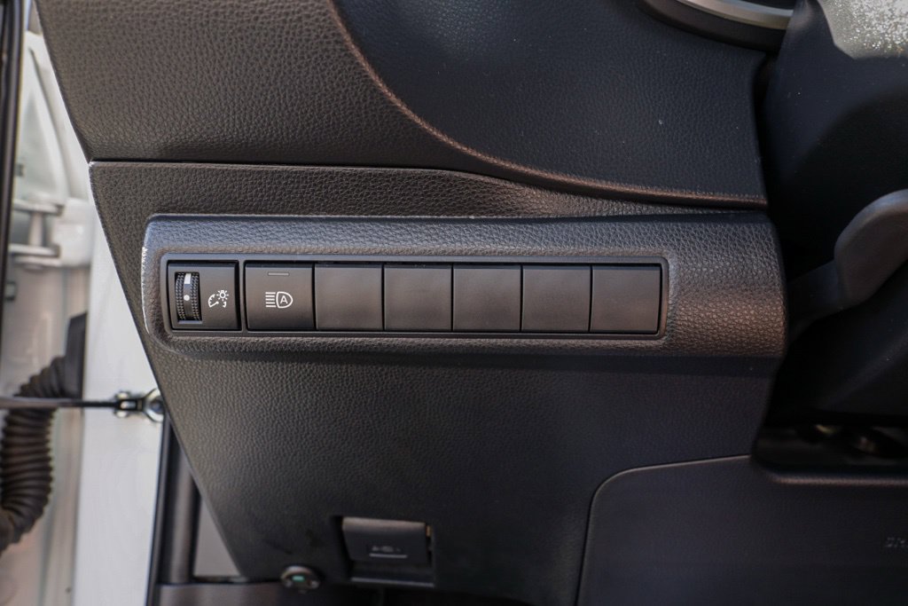 Used 2025 Toyota Corolla SE FWD image 35