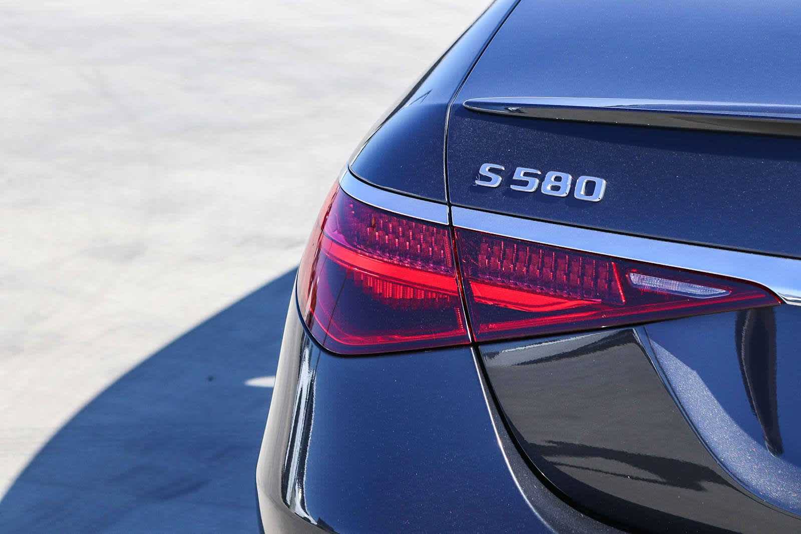 Used 2022 Mercedes-Benz S 580 4MATIC Sedan image 13