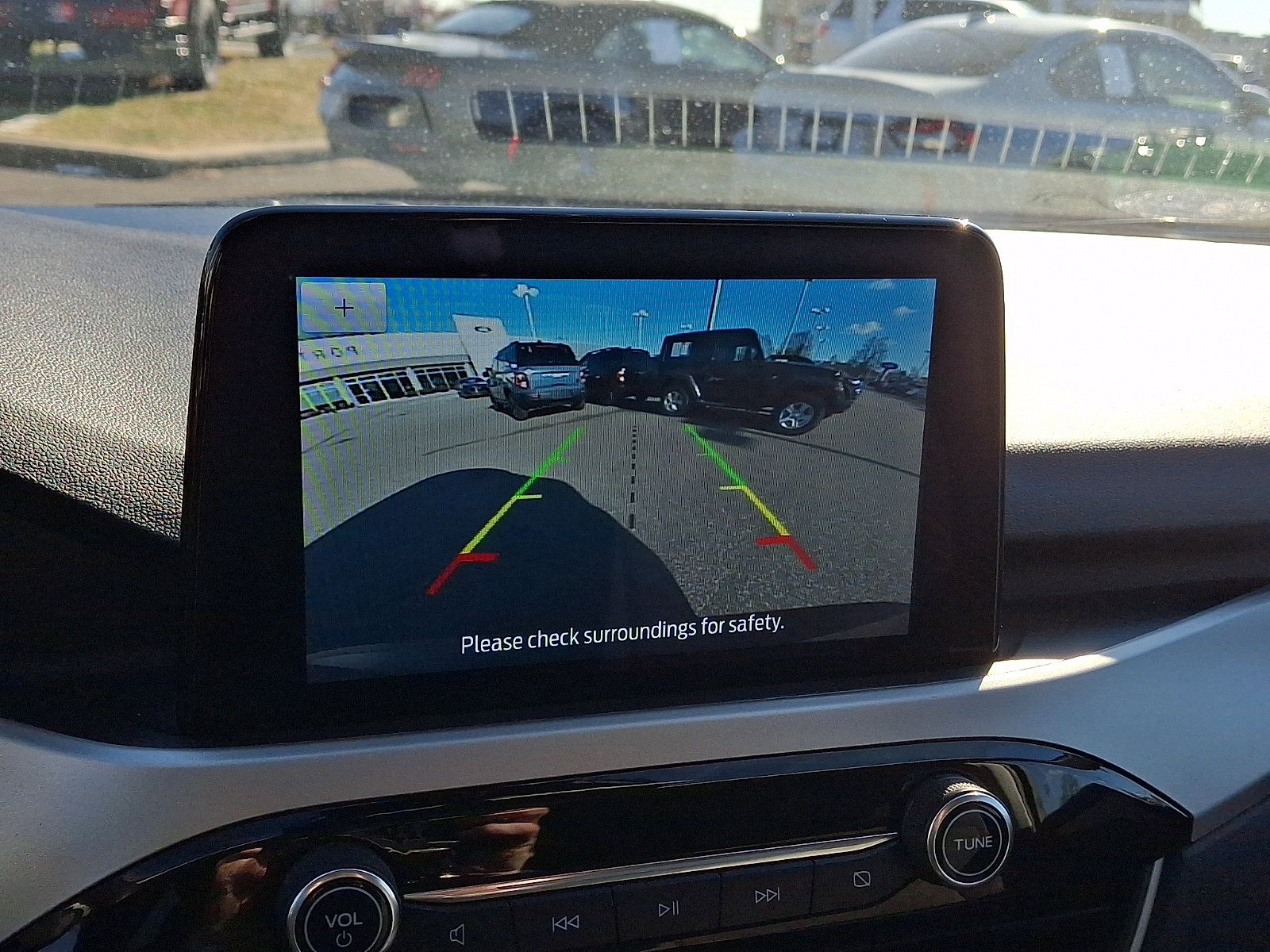 Certified 2022 Ford Escape SE image 24