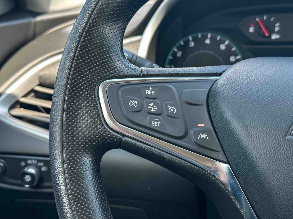 Used 2024 Chevrolet Malibu LT FWD image 38