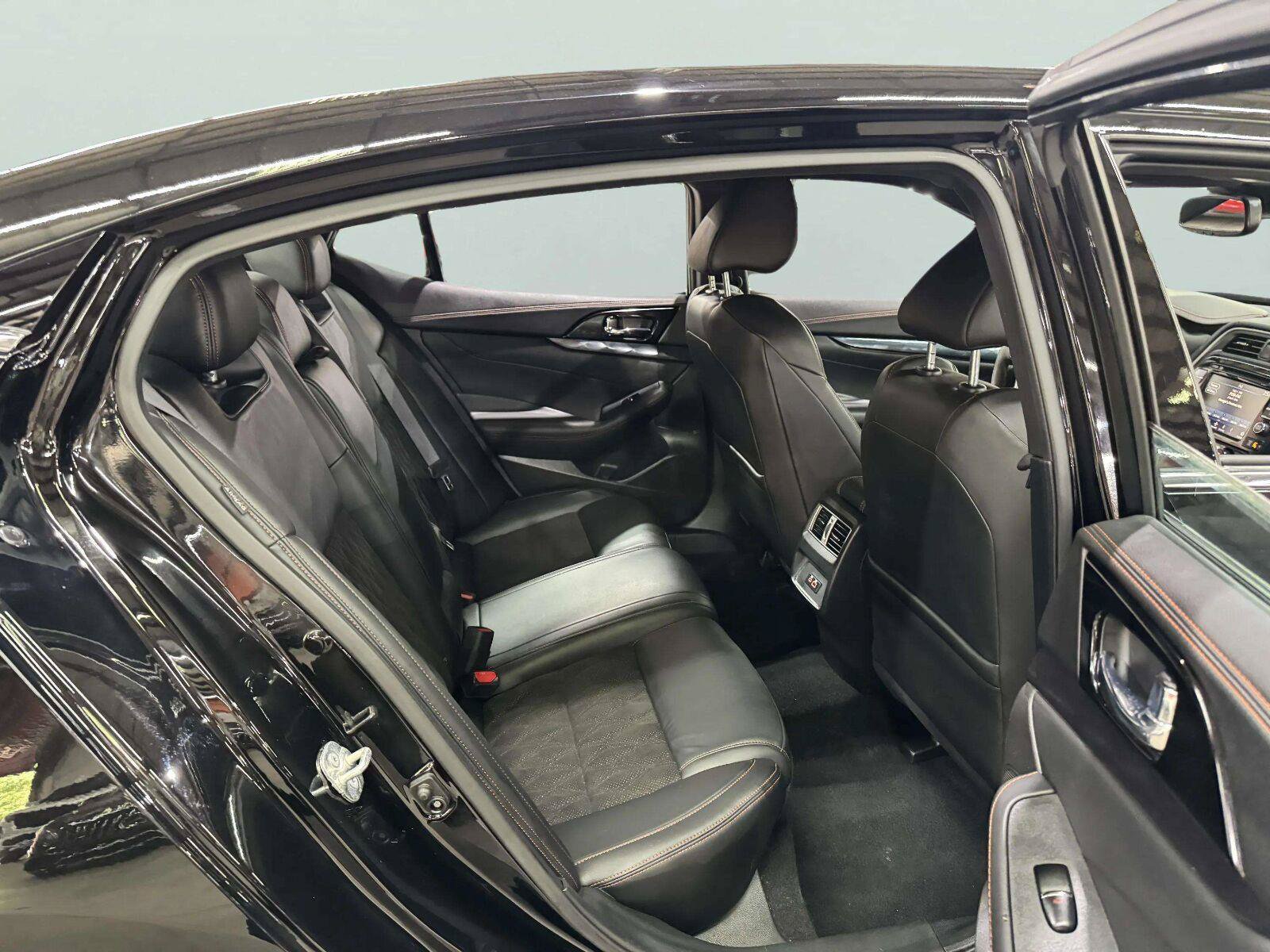 Used 2021 Nissan Maxima SR w/ Sport Mat Group FWD image 34