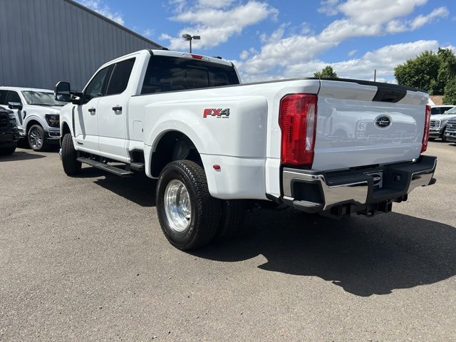 New 2025 Ford F350 XLT image 4