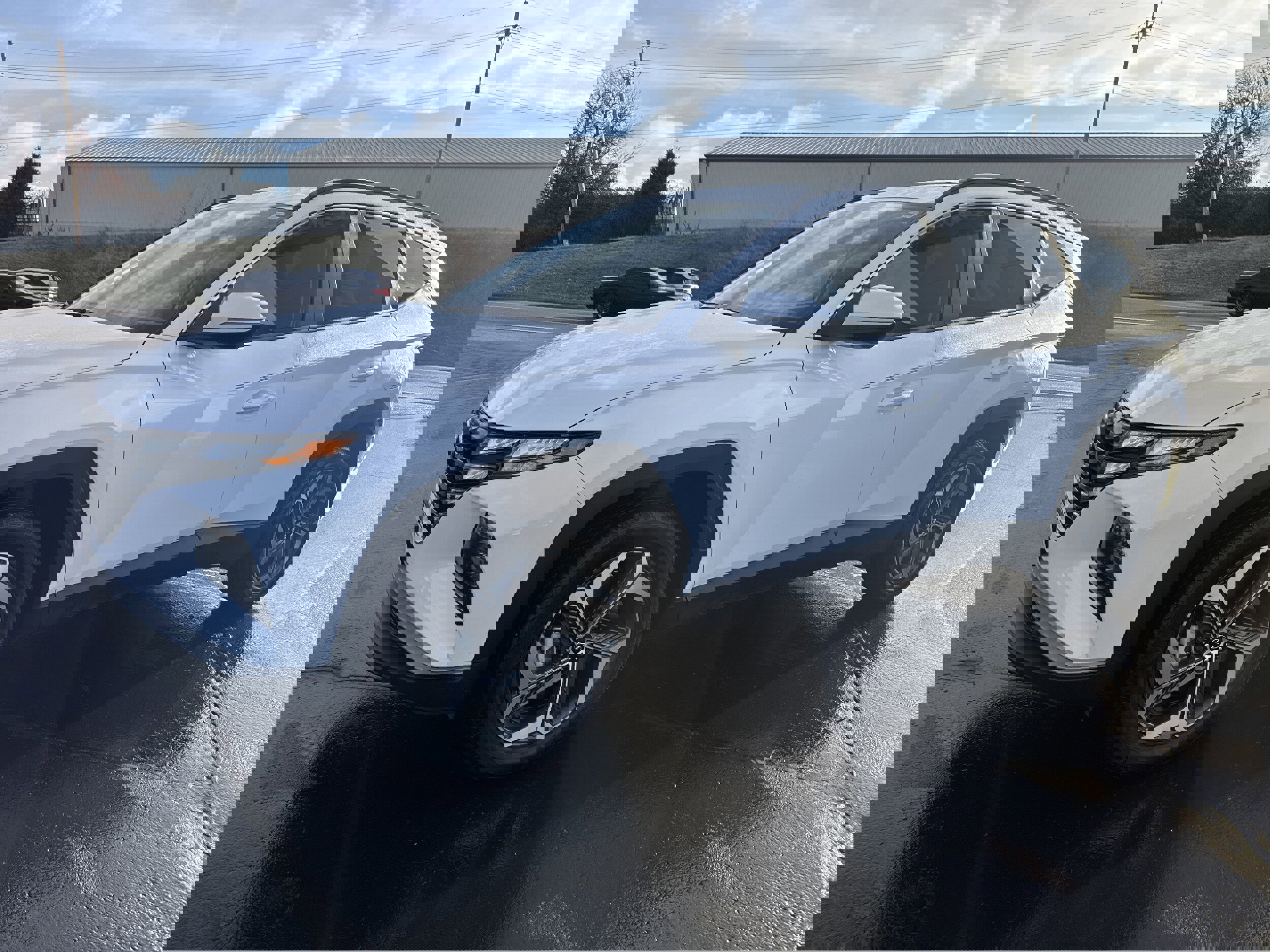 Used 2024 Hyundai Tucson SEL w/ Convenience Package image 2