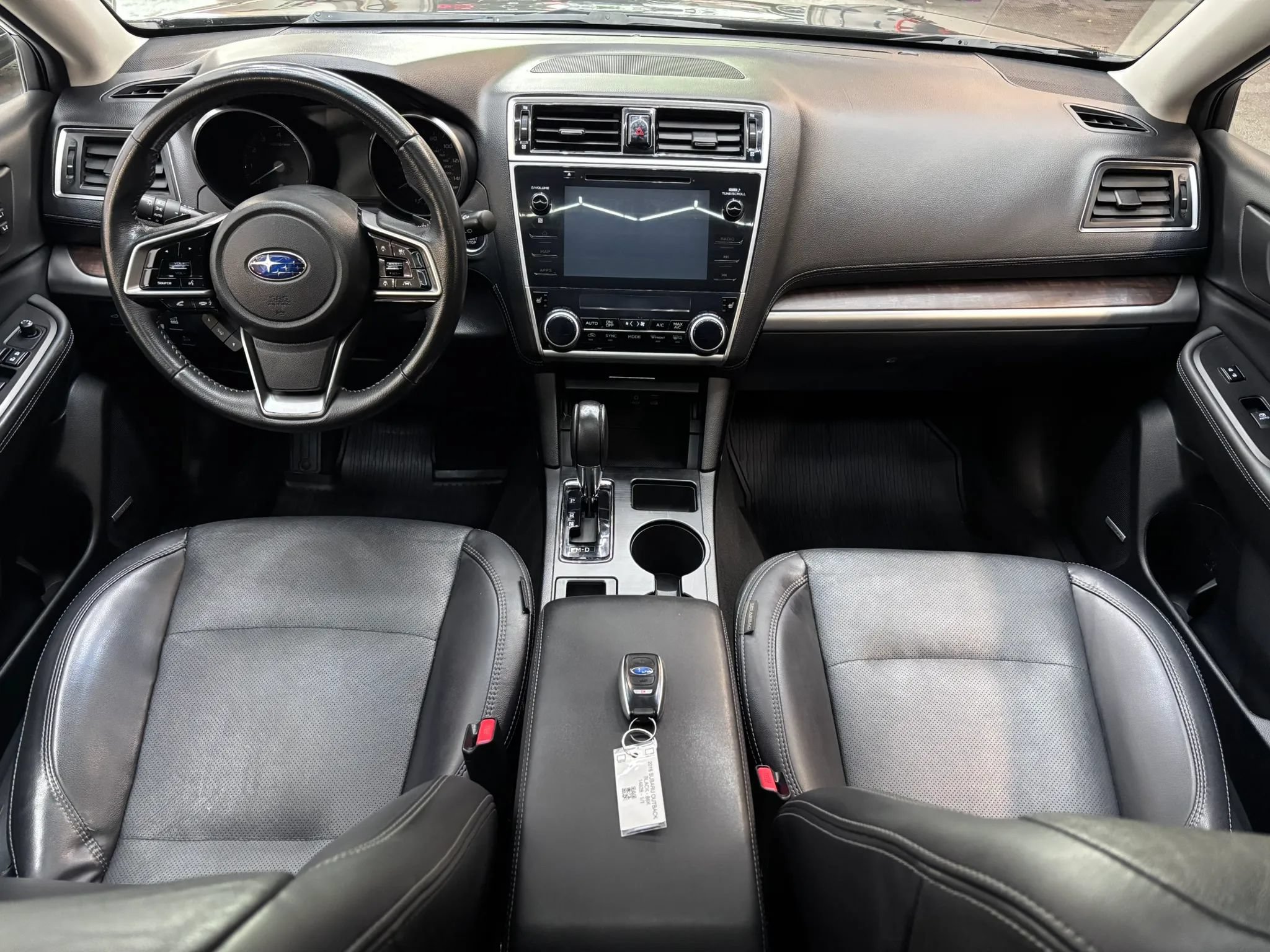 Used 2018 Subaru Outback 2.5i Limited AWD/4WD image 11