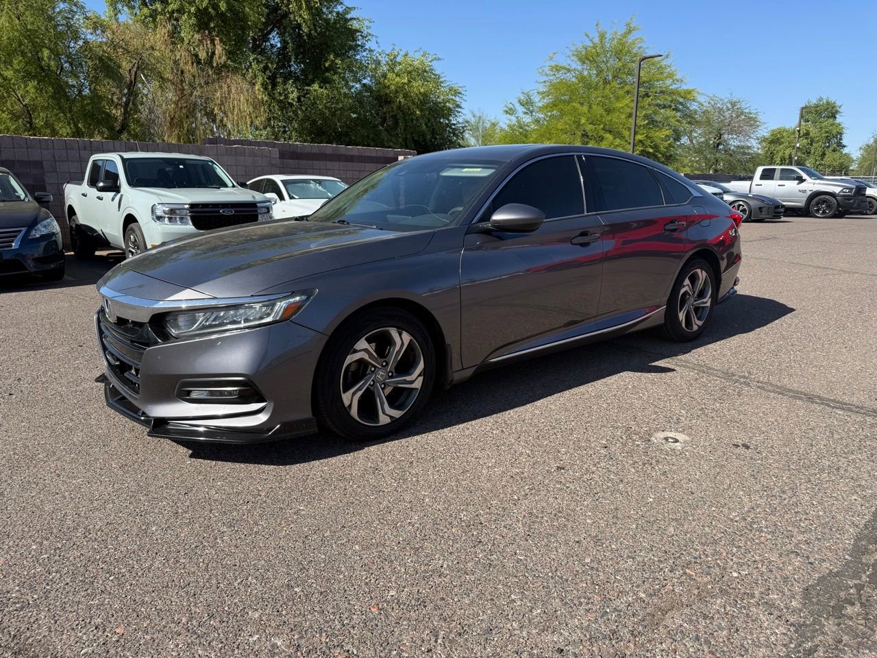 Used 2019 Honda Accord EX image 1