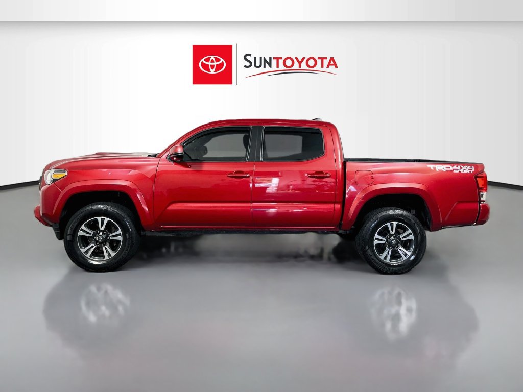 Used 2019 Toyota Tacoma TRD Sport AWD/4WD image 6