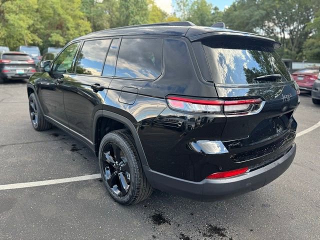 New 2025 Jeep Grand Cherokee L Limited w/ Black Appearance Package image 6
