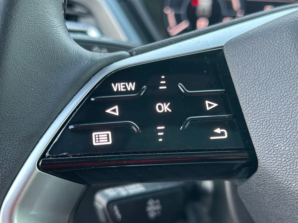 Used 2023 Audi Q4 e-tron Premium w/ Convenience Package image 15