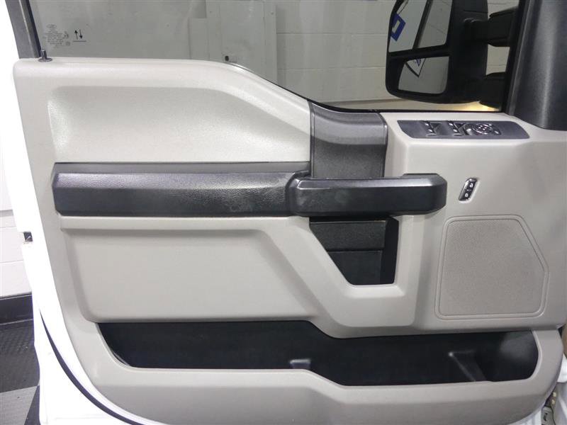 Used 2020 Ford F250 XL w/ Power Equipment Group image 13