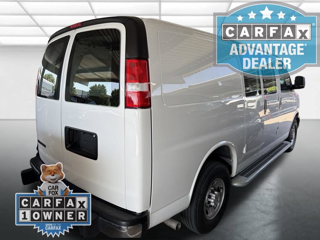 Used 2024 Chevrolet Express 2500 w/ Driver Convenience Package RWD image 2