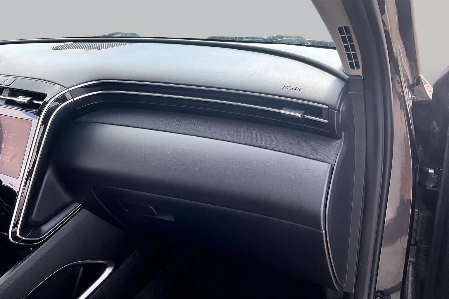 Certified 2023 Hyundai Tucson Limited FWD image 17
