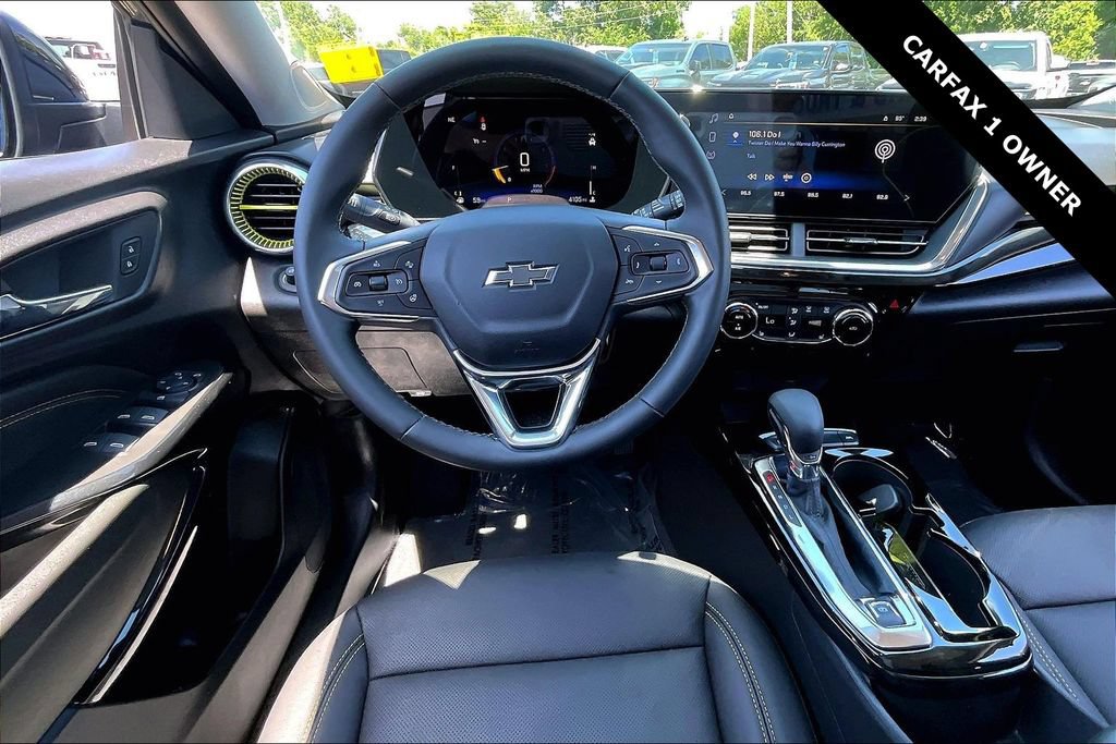 Used 2025 Chevrolet Trax ACTIV FWD image 10