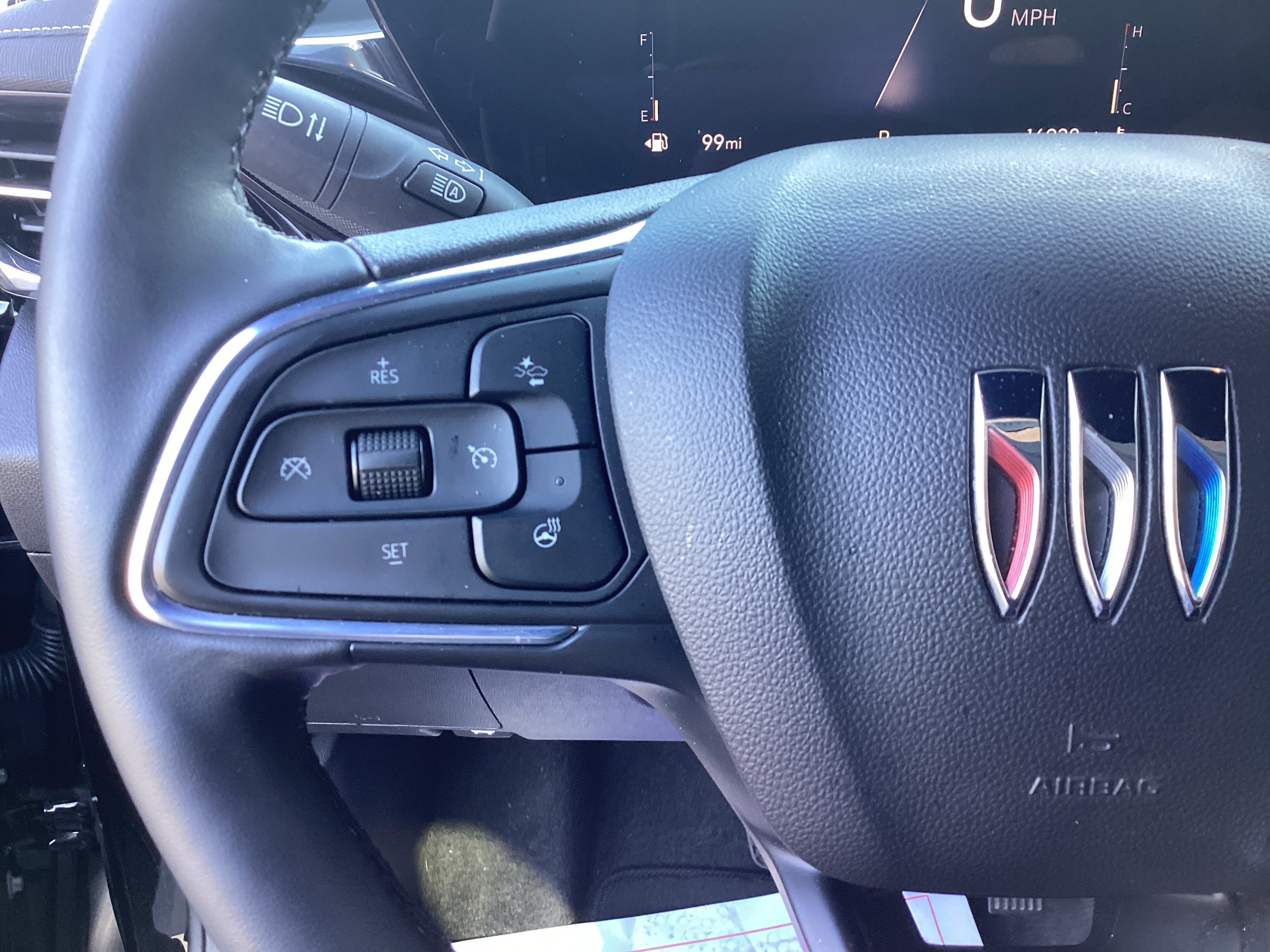 Used 2024 Buick Envista Avenir image 16