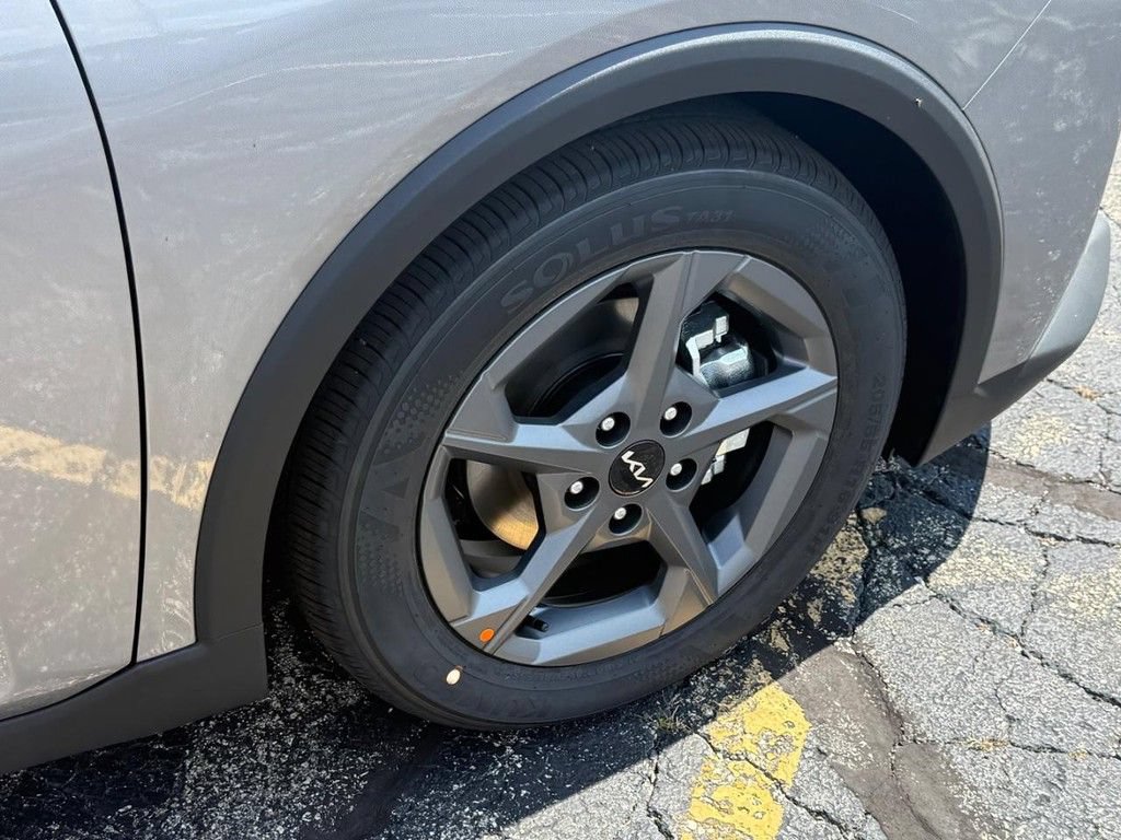 New 2026 Kia K4 FWD image 8