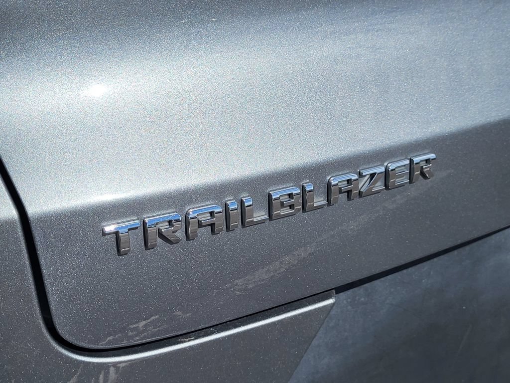 Used 2024 Chevrolet TrailBlazer LT FWD image 9