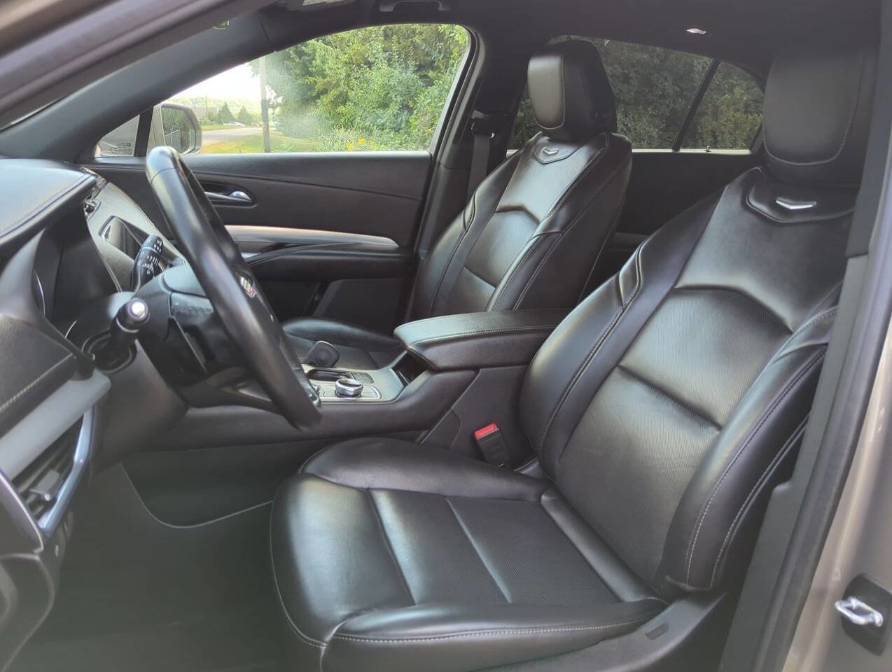 Used 2020 Cadillac XT4 Premium Luxury w/ Driver Assist Package image 11