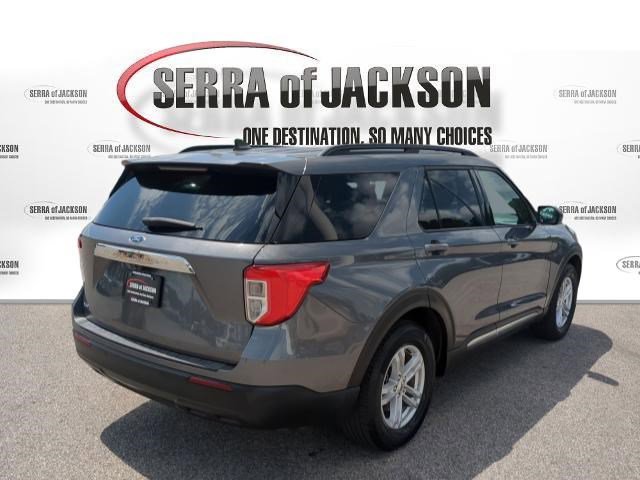 Used 2021 Ford Explorer XLT RWD image 9
