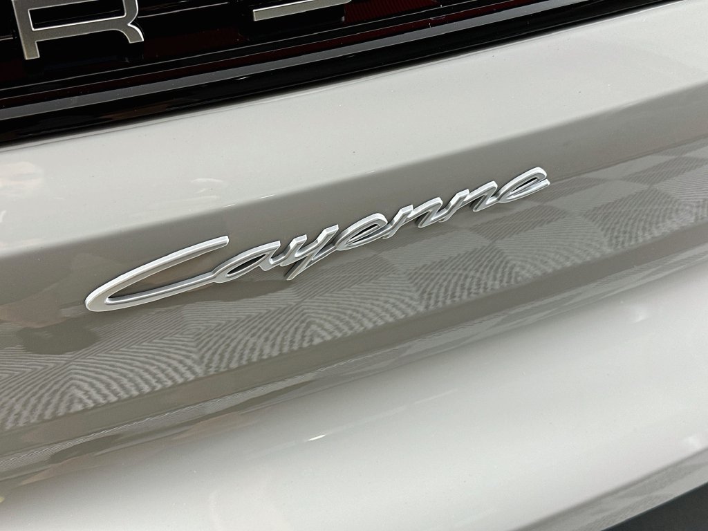 New 2026 Porsche Cayenne AWD/4WD image 34