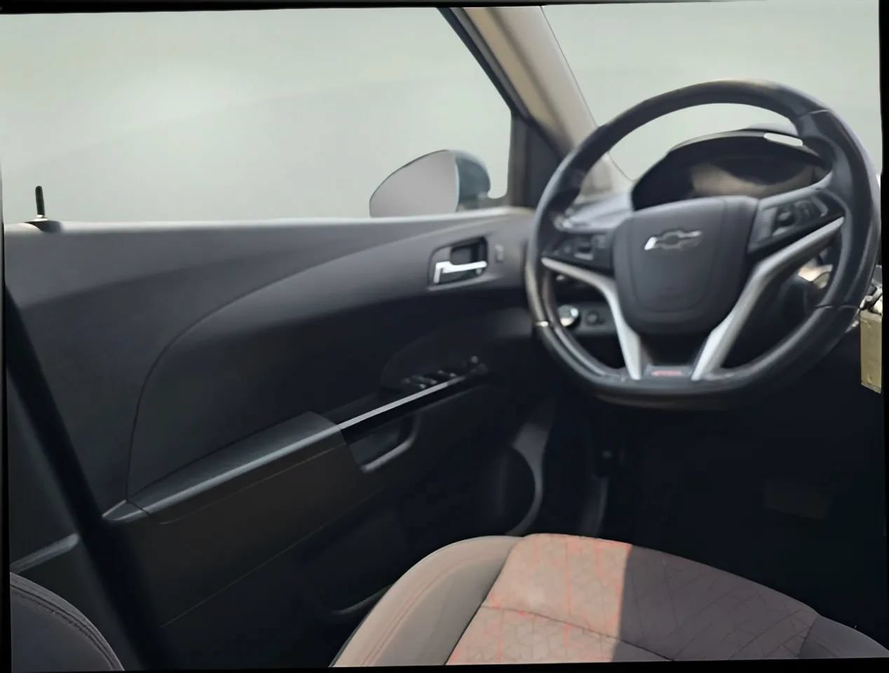 Used 2020 Chevrolet Sonic LT w/ RS Package FWD image 14