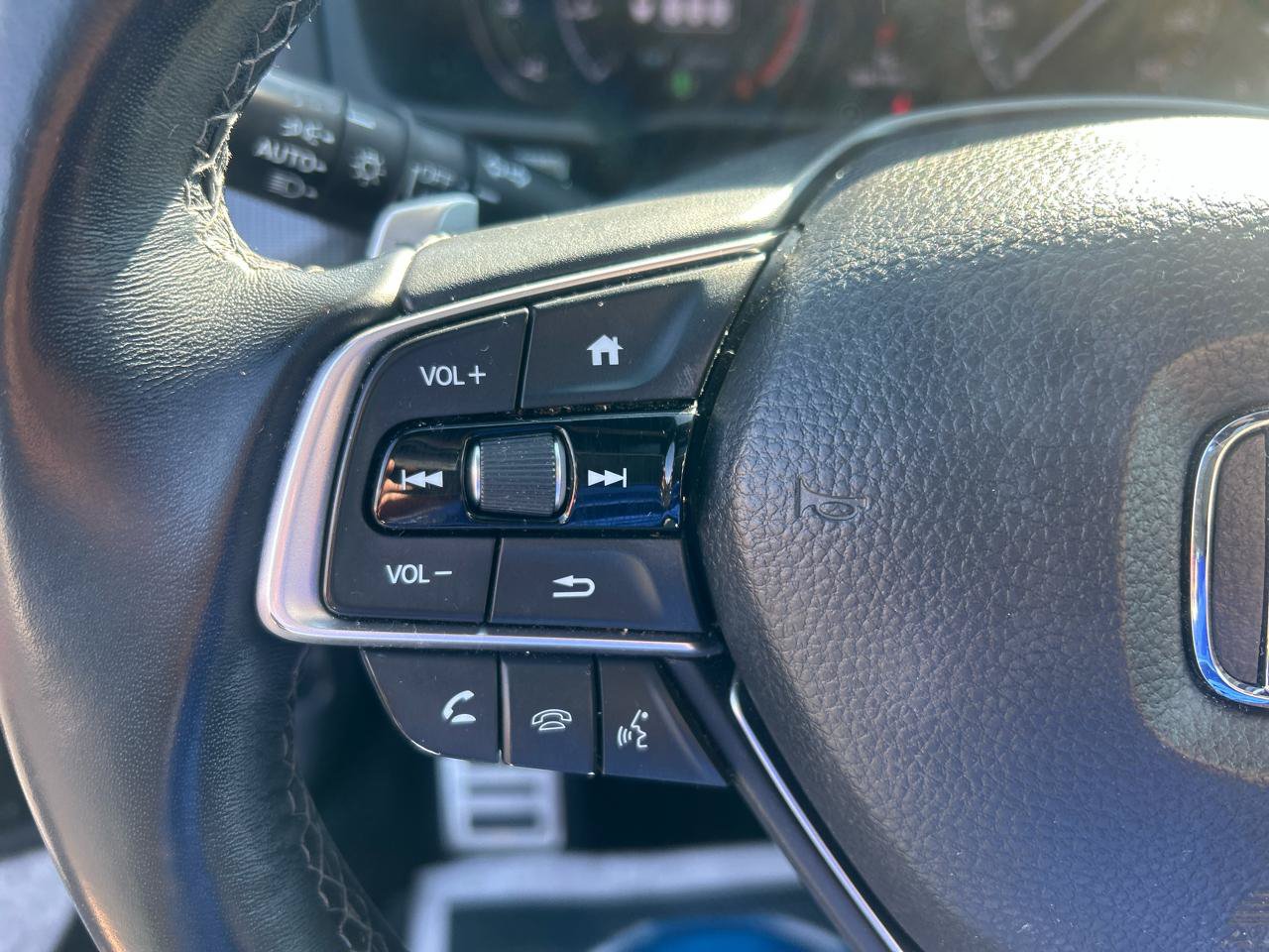 Used 2022 Honda Accord Sport image 16