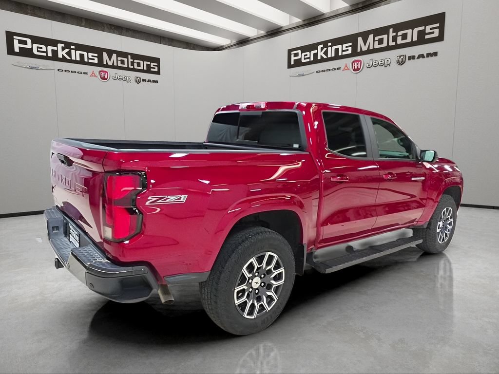 Used 2024 Chevrolet Colorado Z71 w/ Z71 Convenience Package 2 AWD/4WD image 5