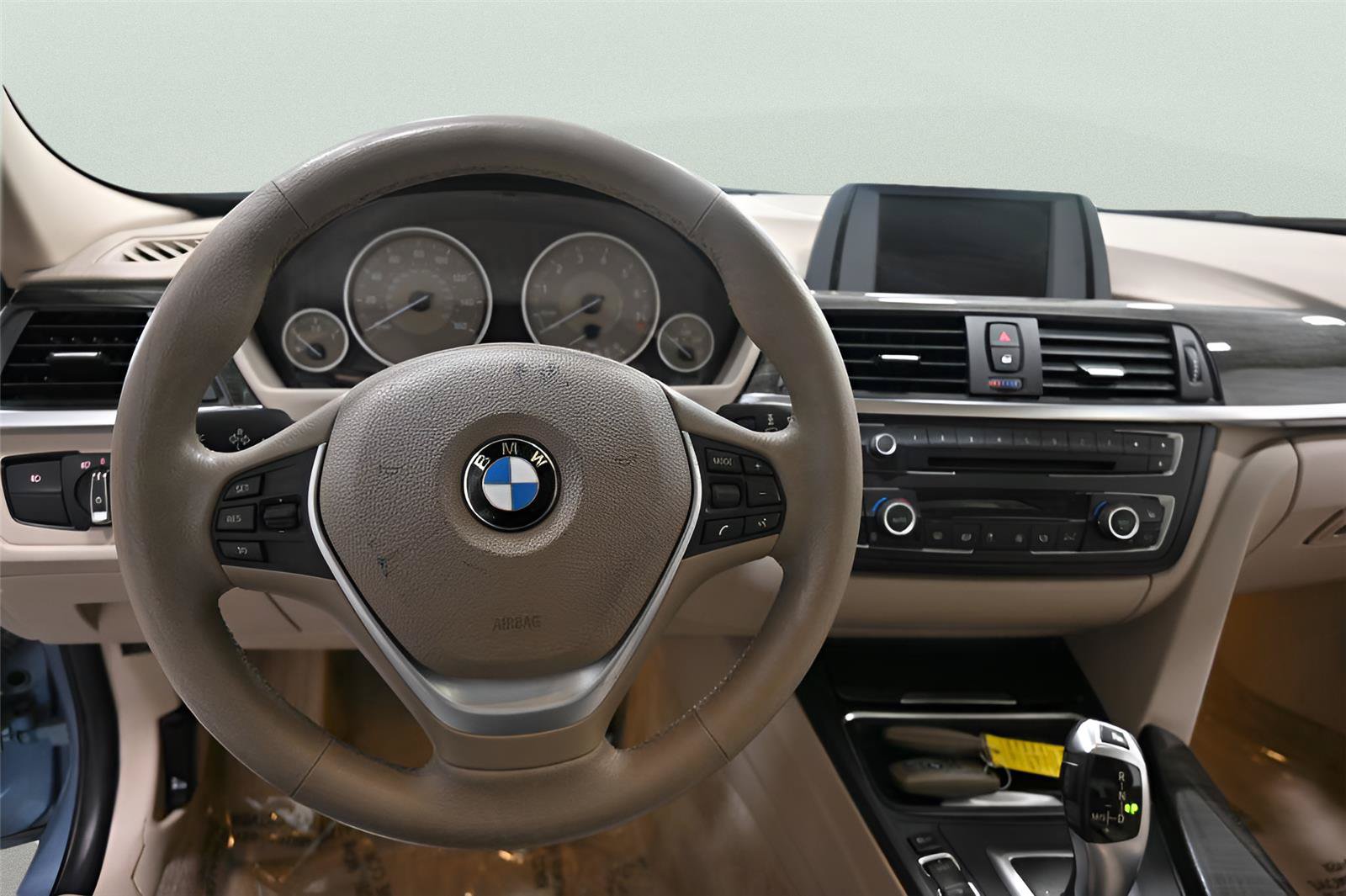 Used 2013 BMW 328i xDrive Sedan AWD/4WD image 11