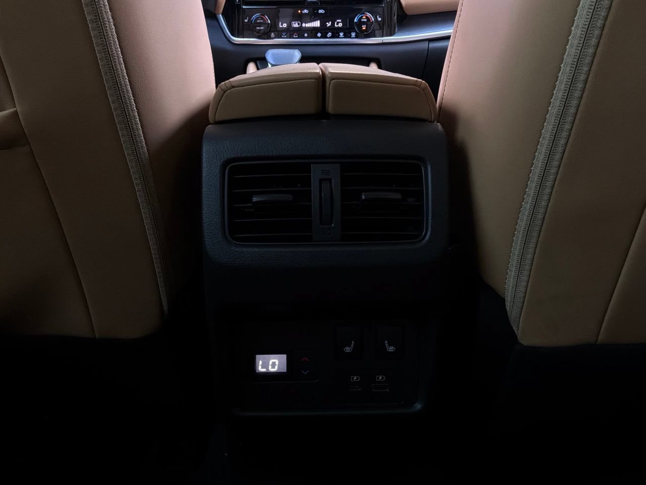 Used 2023 Nissan Rogue Platinum w/ Platinum Premium Package FWD image 14