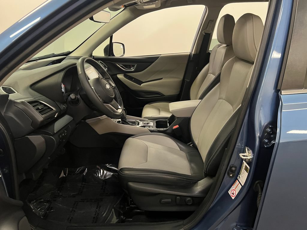 Used 2019 Subaru Forester Limited w/ Popular Package #3 AWD/4WD image 9