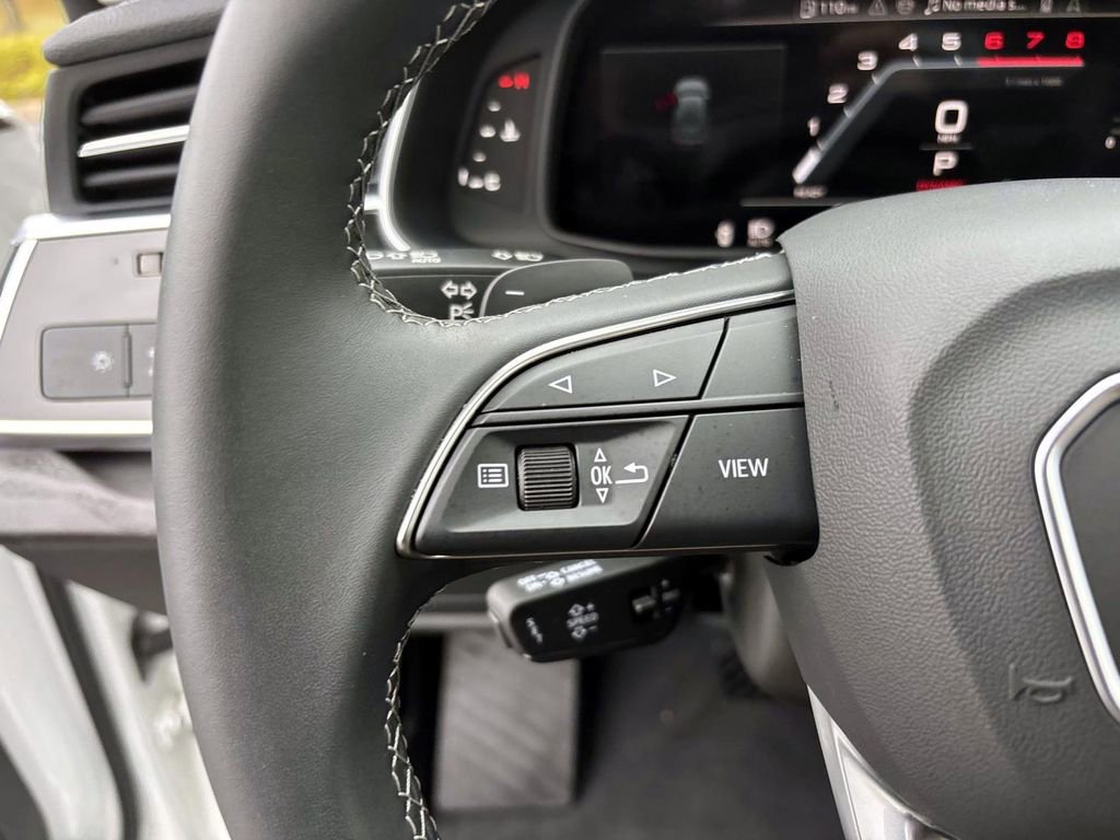 Certified 2025 Audi Q8 Premium Plus w/ Premium Plus Package image 18
