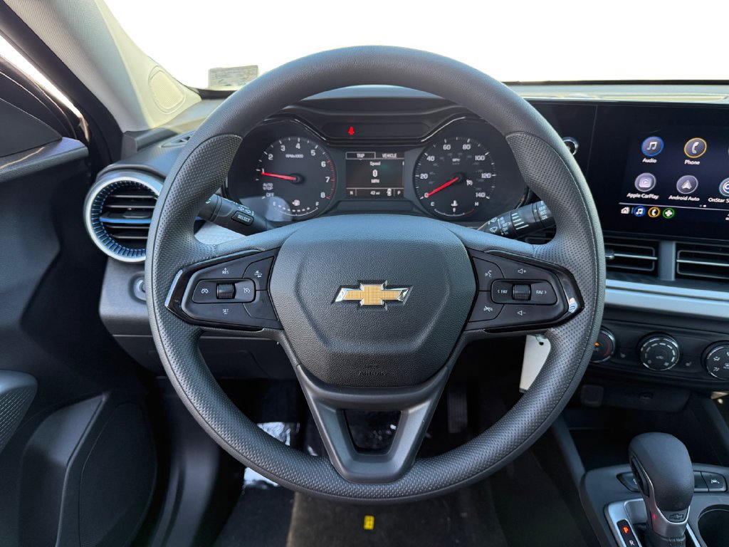New 2026 Chevrolet Trax LS w/ LS Convenience Package FWD image 12