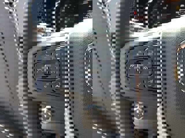 New 2026 GMC Sierra 1500 Elevation image 30