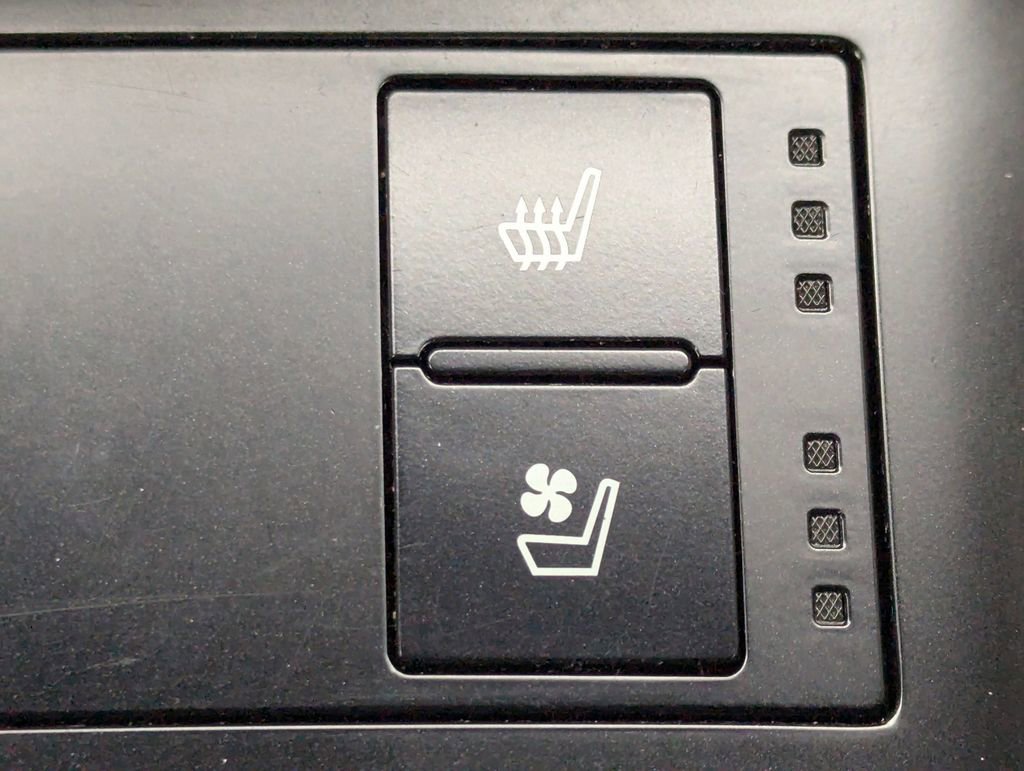 Used 2014 Lexus IS 350 AWD w/ Premium Package image 22