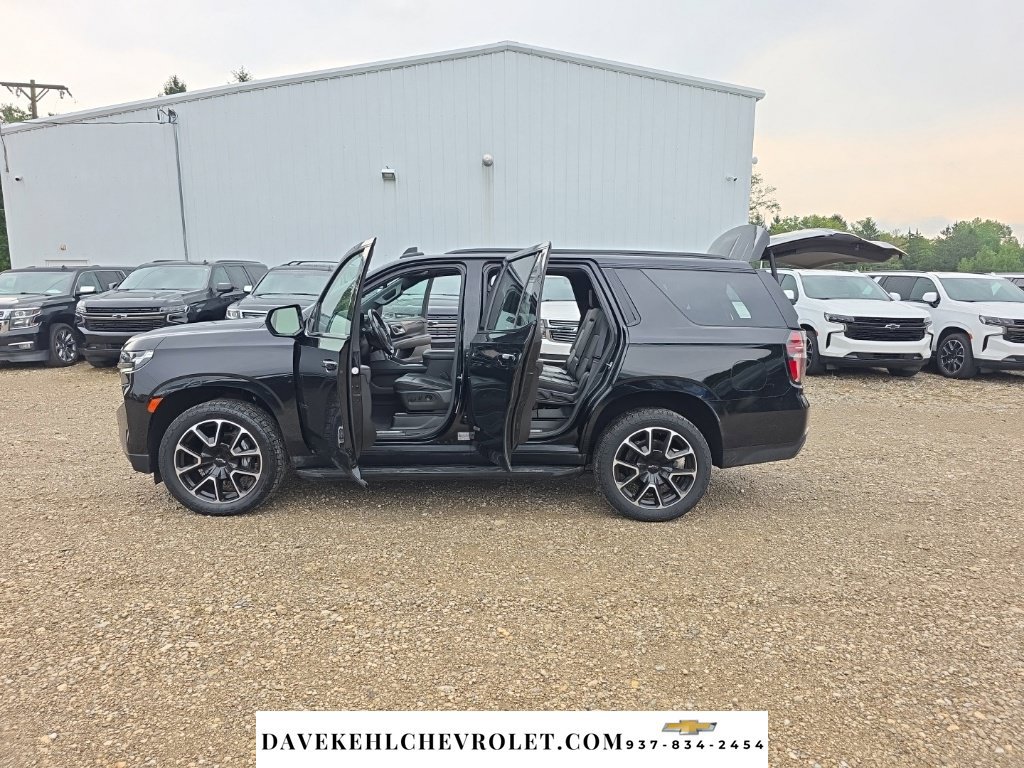 Used 2021 Chevrolet Tahoe RST AWD/4WD image 32