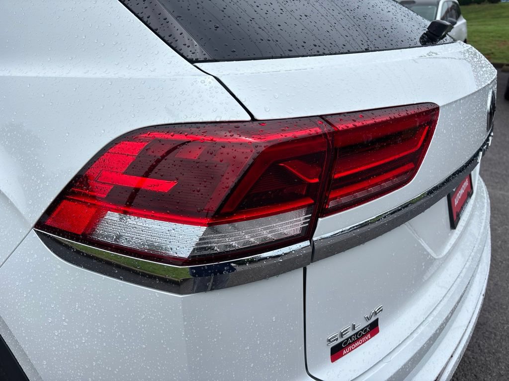 Certified 2023 Volkswagen Atlas Cross Sport SEL Premium R-Line AWD/4WD image 13
