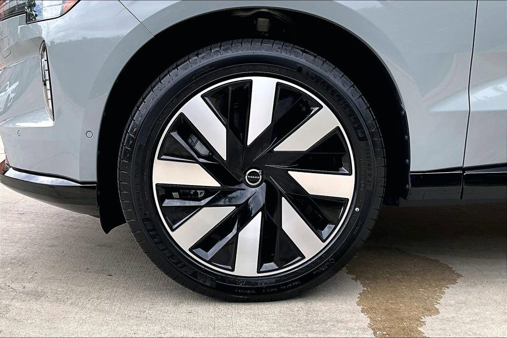 New 2026 Volvo EX90 Plus RWD image 42