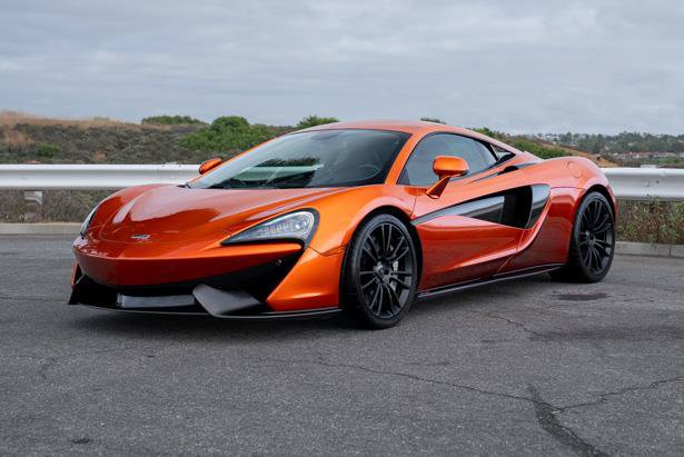 Used 2016 McLaren 570S Coupe RWD image 2