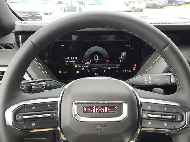 New 2026 GMC Yukon Elevation image 12