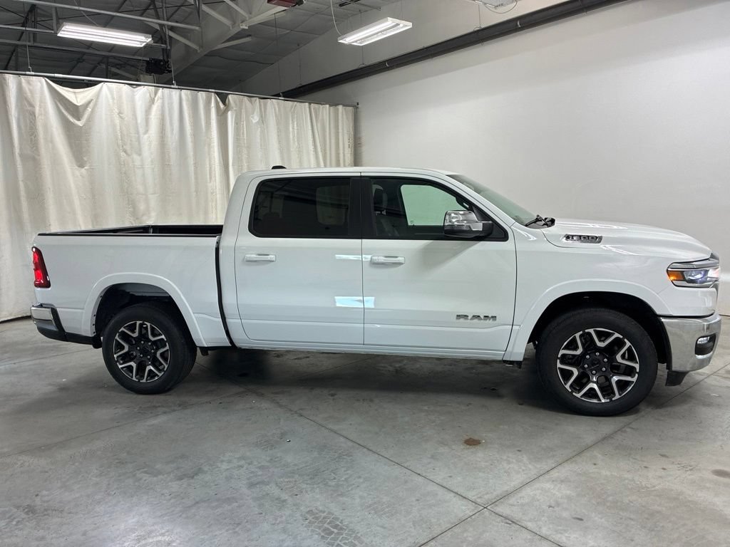 Used 2026 RAM 1500 Laramie AWD/4WD image 29
