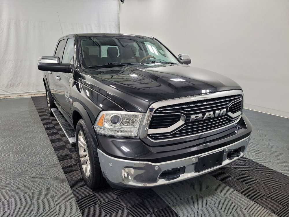 Used 2018 RAM 1500 Laramie Longhorn RWD image 13