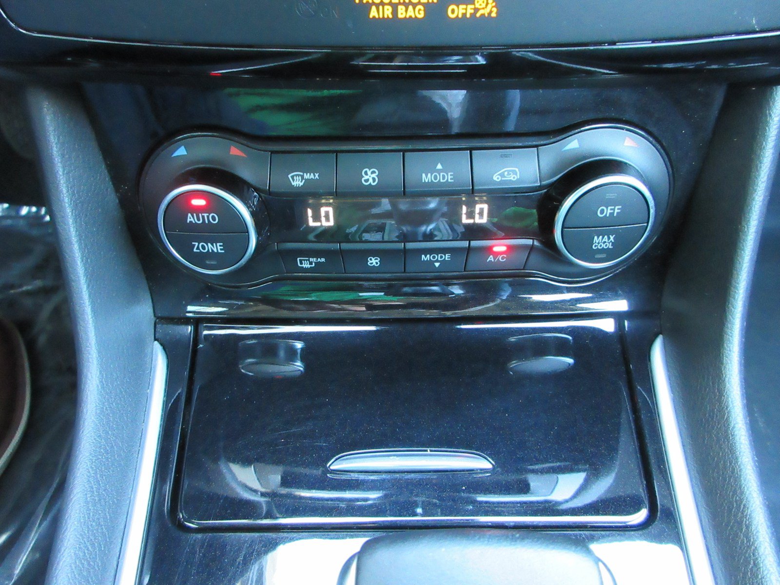 Used 2018 INFINITI QX30 AWD w/ Pro Assist Package image 43