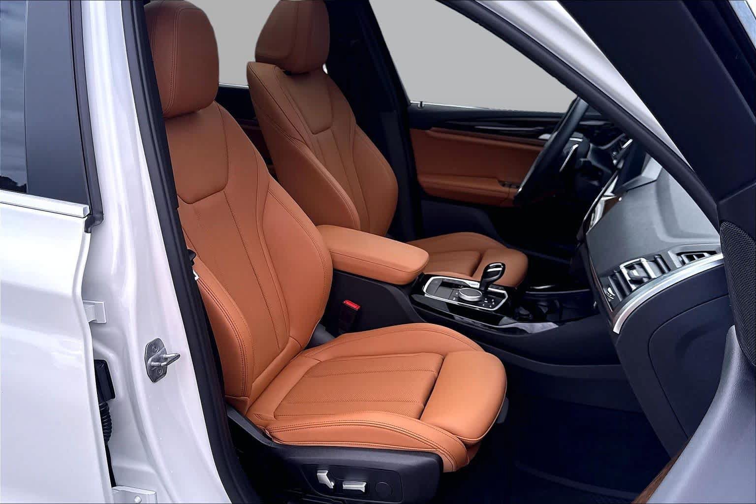 Used 2023 BMW X3 xDrive30i w/ Premium Package AWD/4WD image 8