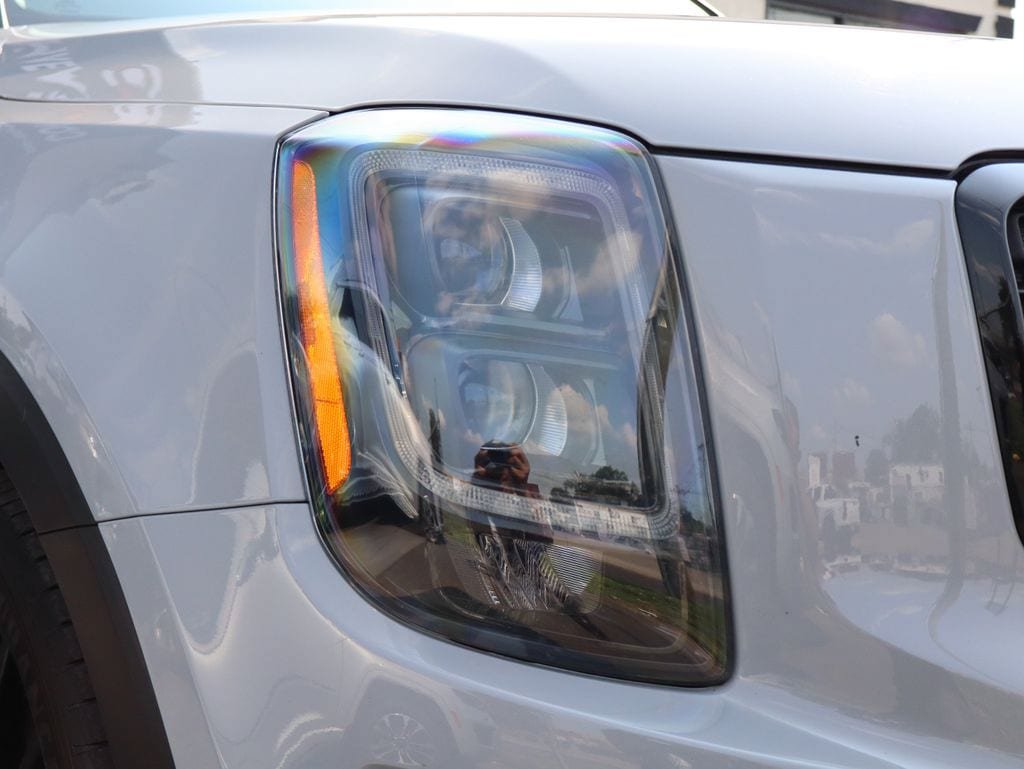 Used 2022 Kia Telluride SX w/ SX Prestige Package AWD/4WD image 10
